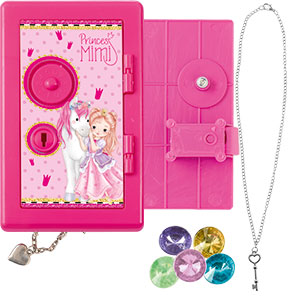 sejf z kluczykiem i skarbami